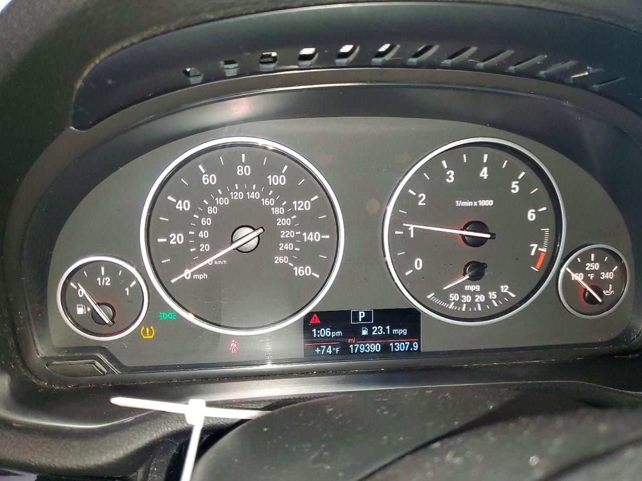 2016 BMW X3 xDrive28I - zdjęcie 9