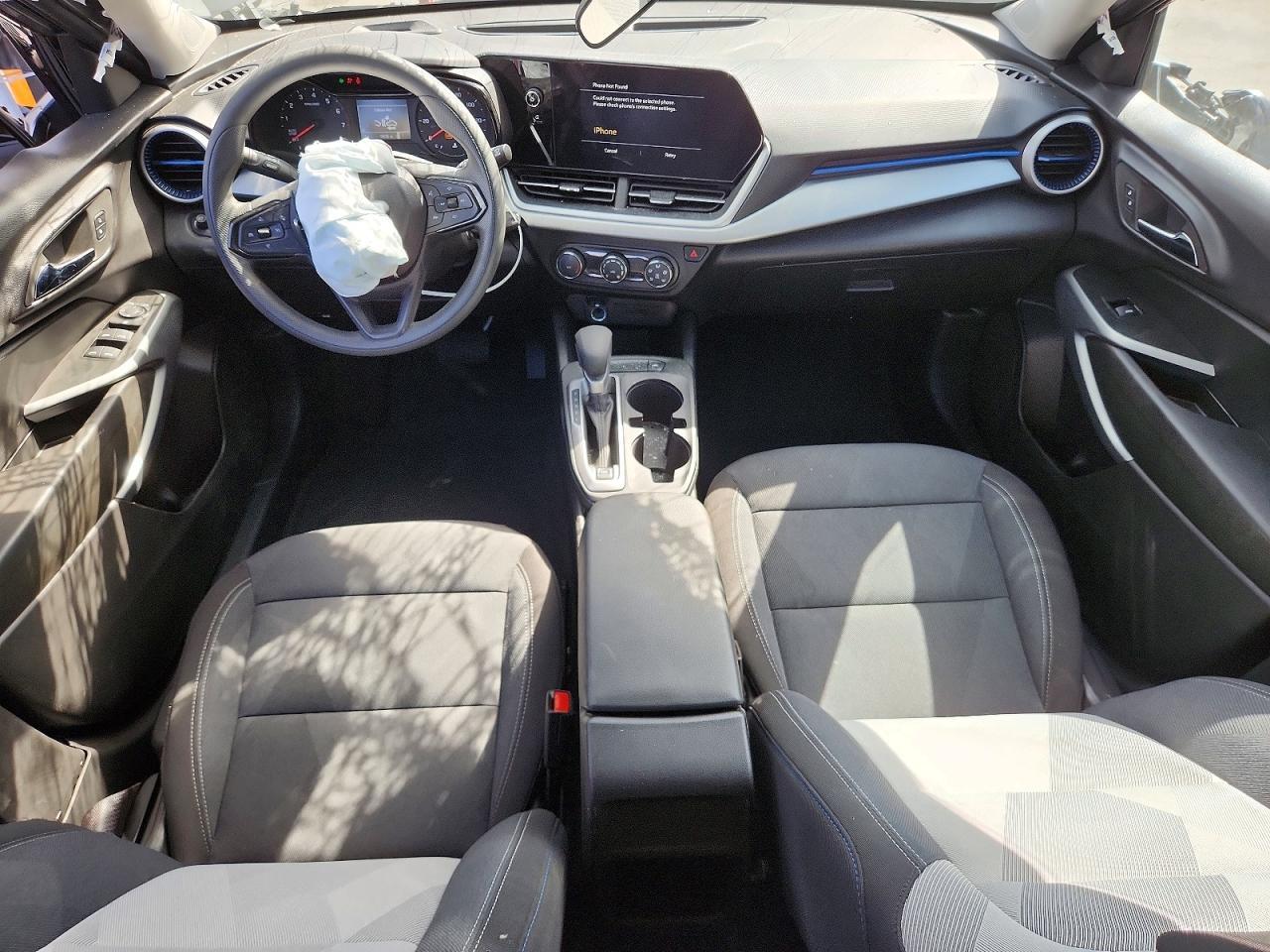 2026 Chevrolet Trax Ls - zdjęcie 8