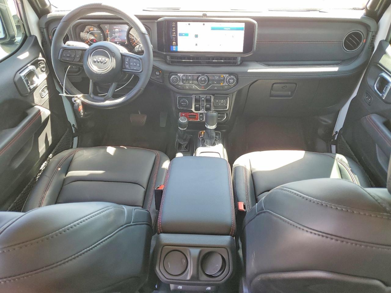 2026 Jeep Wrangler Rubicon - zdjęcie 8