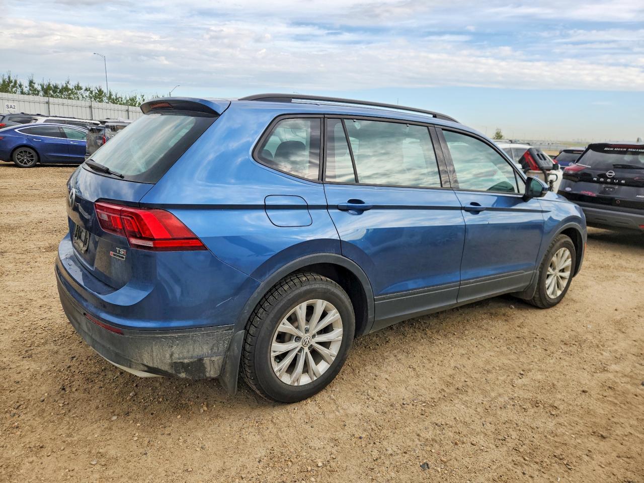 2018 Volkswagen Tiguan S - zdjęcie 3