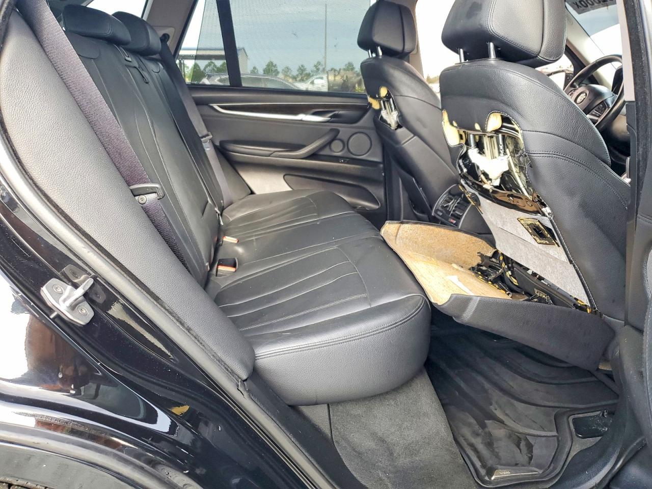 2015 BMW X5 xDrive35D - zdjęcie 11