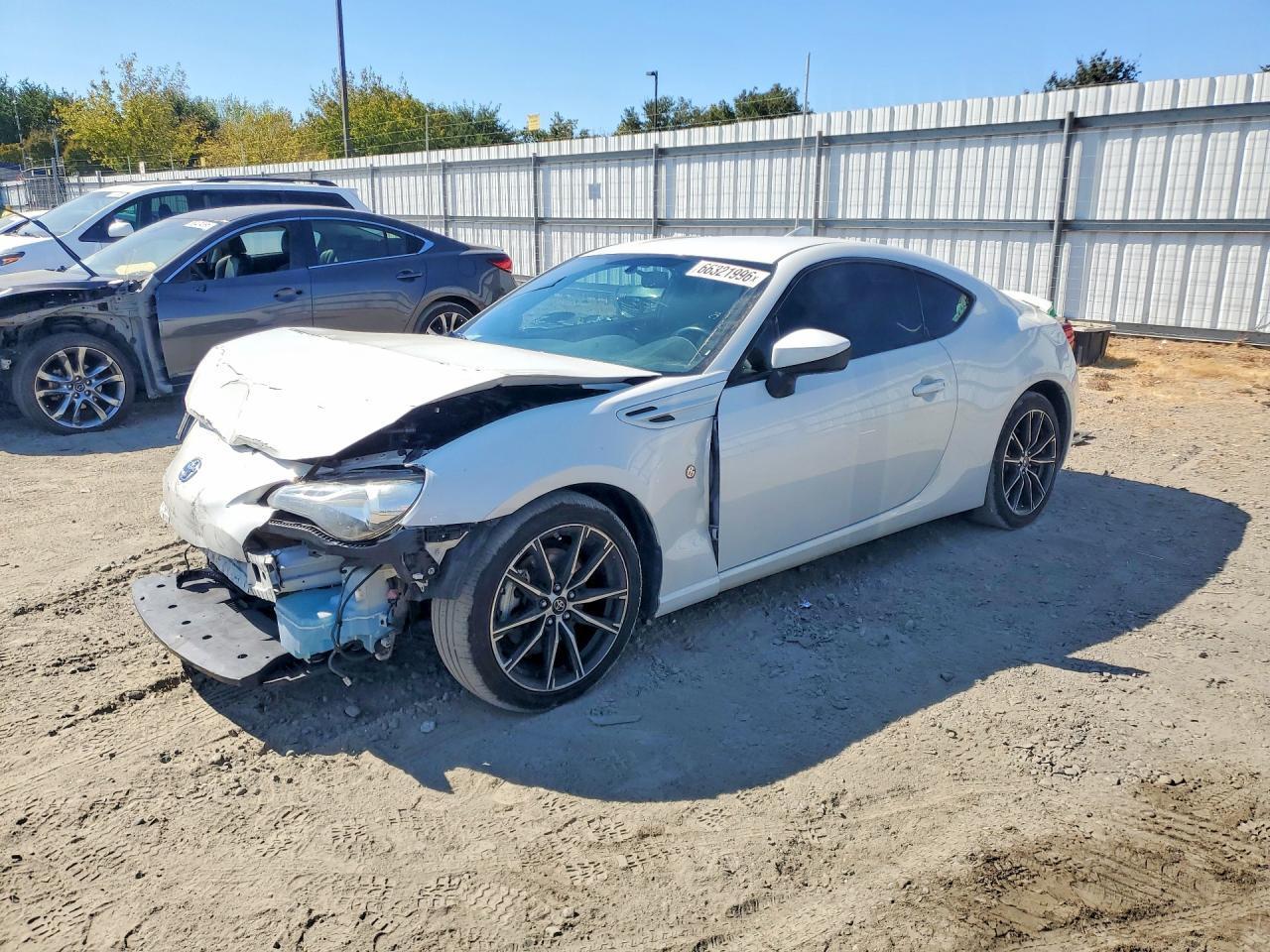 2017 Toyota 86 Base - zdjęcie główne