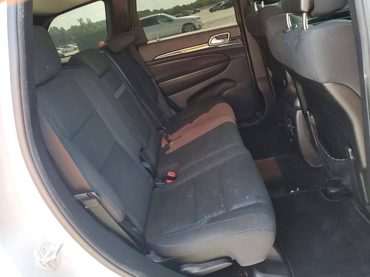 2013 Jeep Grand Cherokee Laredo - zdjęcie 11