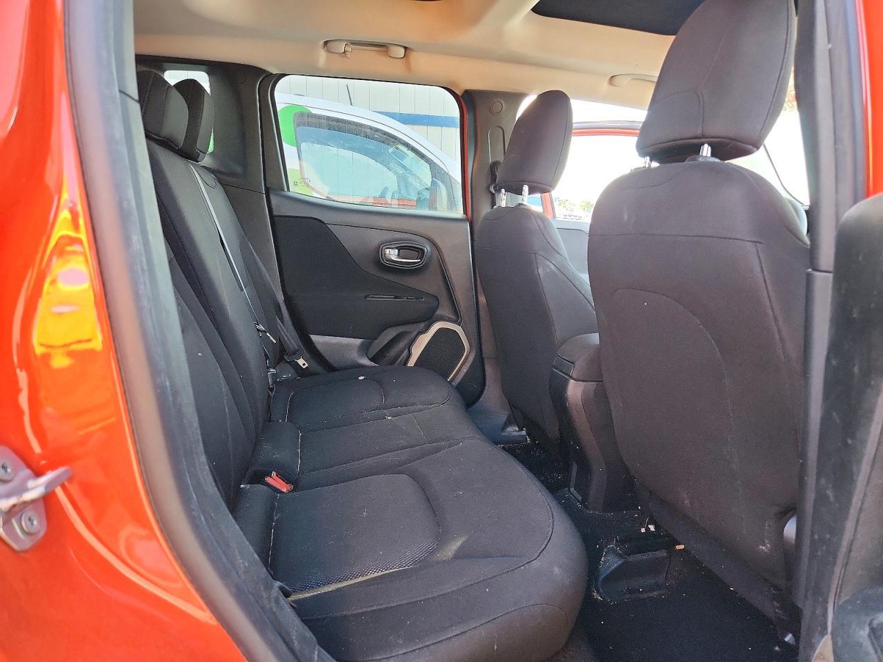 2017 Jeep Renegade Sport - zdjęcie 10