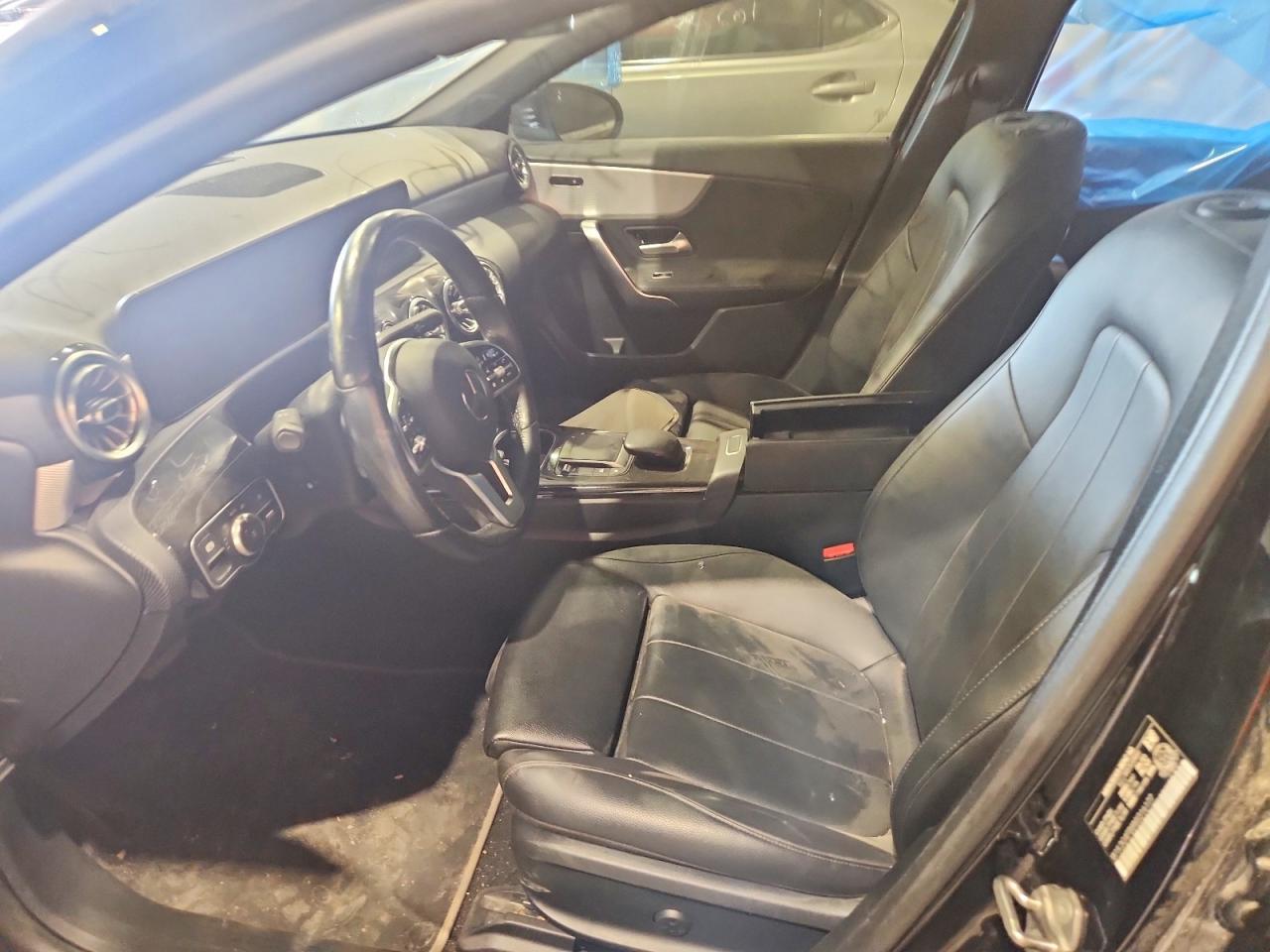 2021 Mercedes-Benz A 220 4Matic - zdjęcie 7