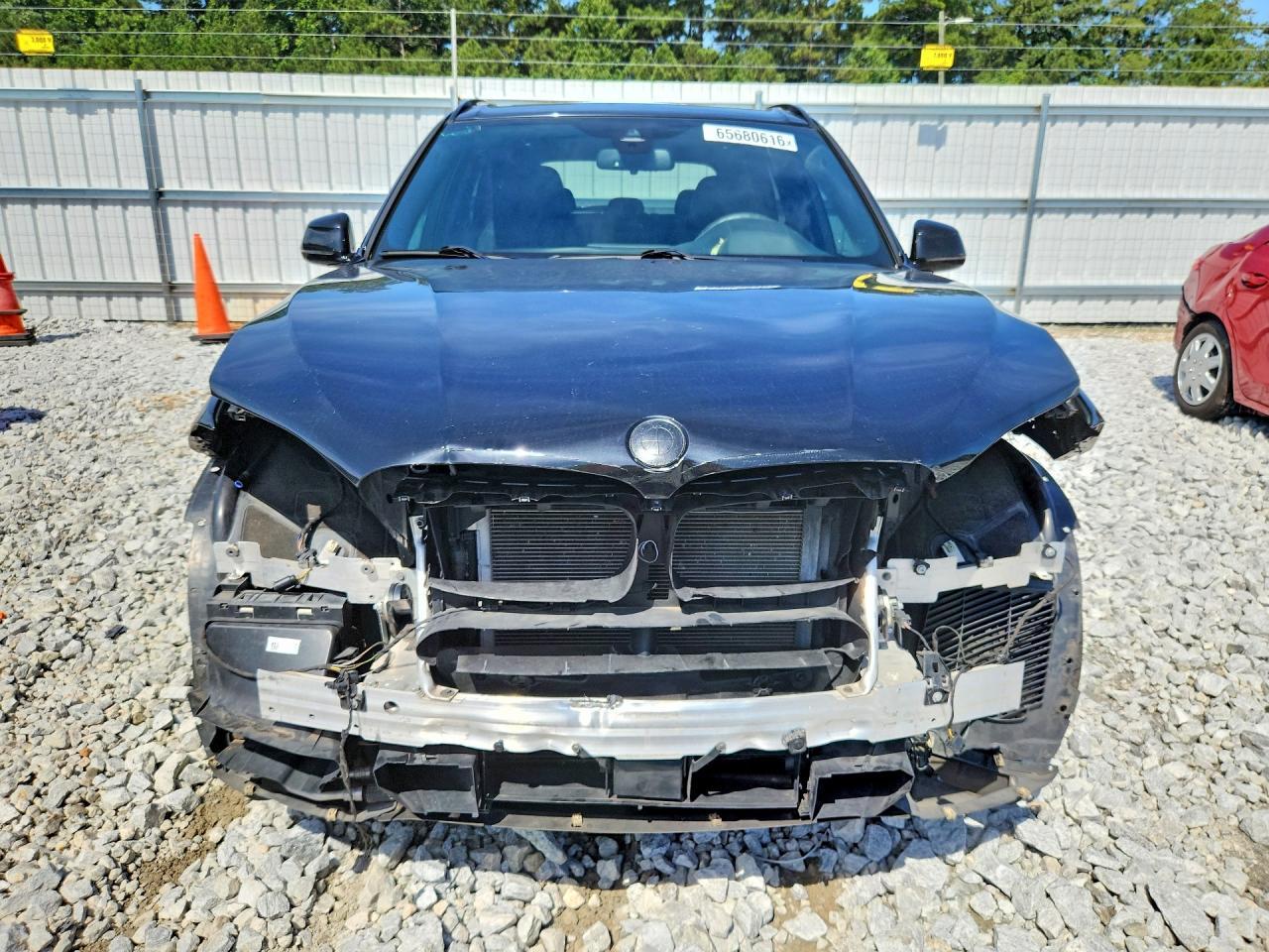 2017 BMW X5 xDrive50I - zdjęcie 5