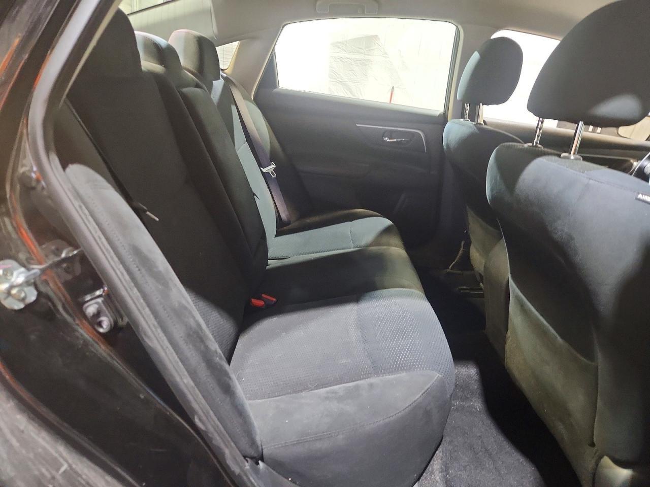 2015 Nissan Altima 2.5 S - zdjęcie 10