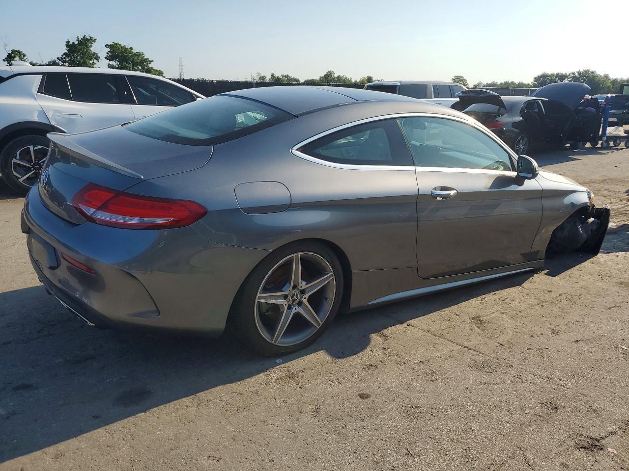 2018 Mercedes-Benz C 300 - zdjęcie 3