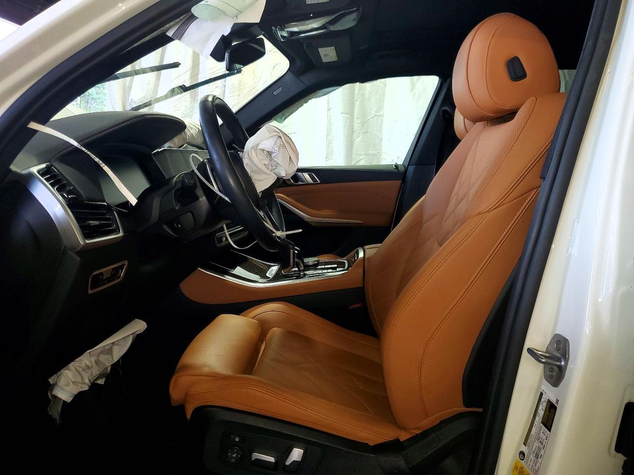 2023 BMW X5 xDrive40I - zdjęcie 7