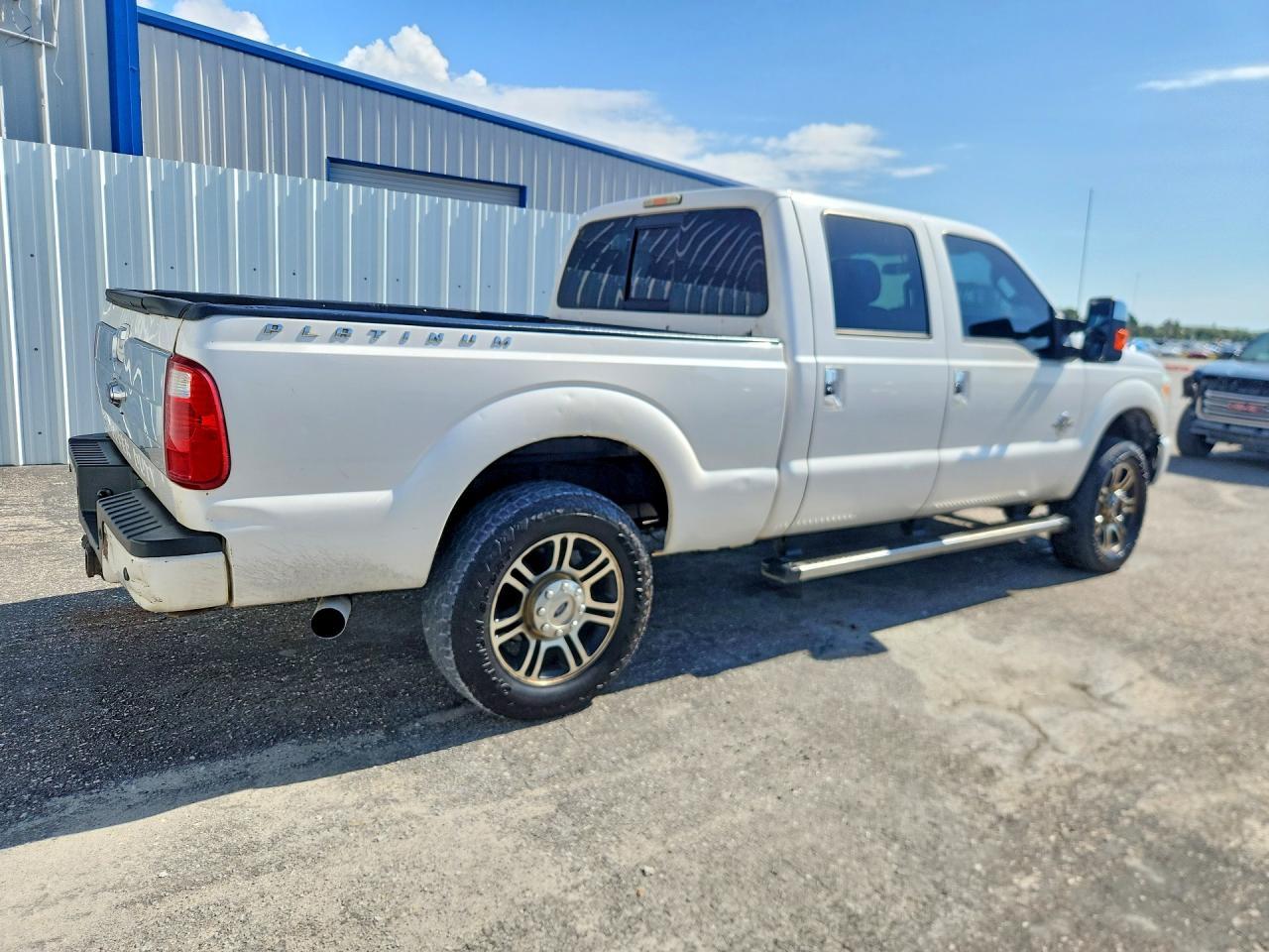 2015 Ford F250 Super Duty - zdjęcie 3
