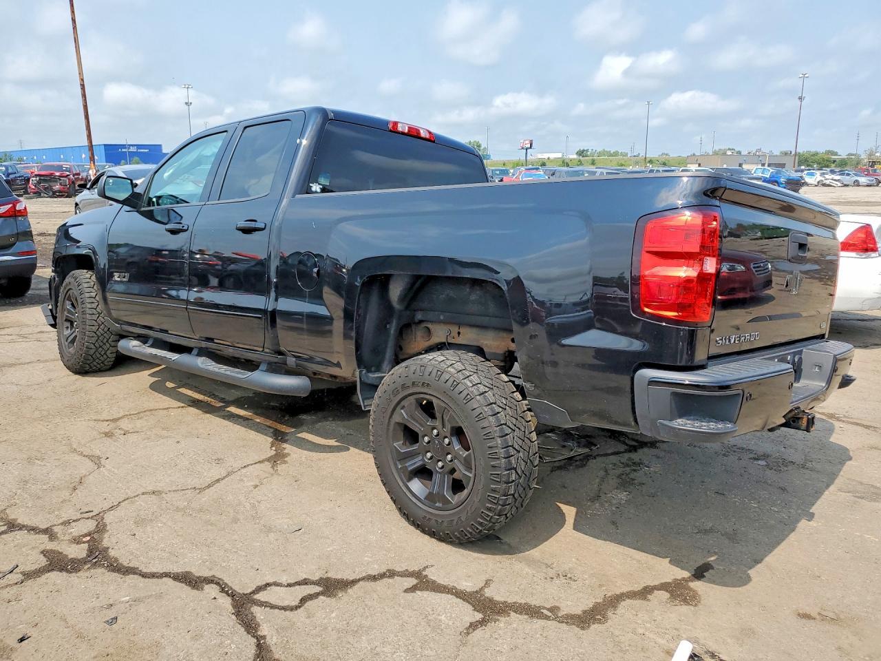 2019 Chevrolet Silverado Ld K1500 Lt - zdjęcie 2