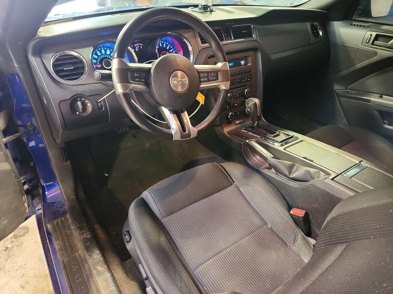 2014 Ford Mustang - zdjęcie 8