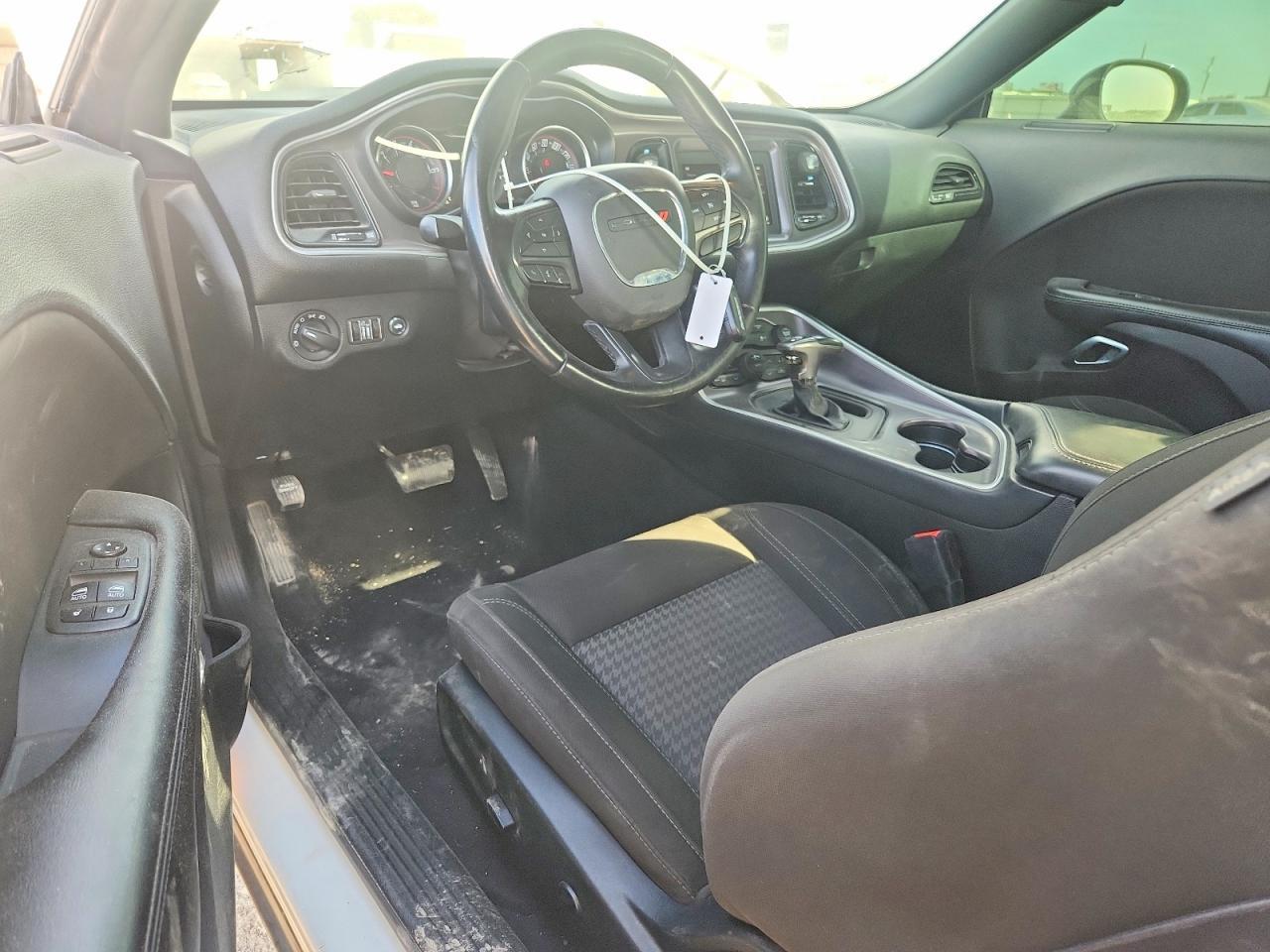 2019 Dodge Challenger Sxt - zdjęcie 8