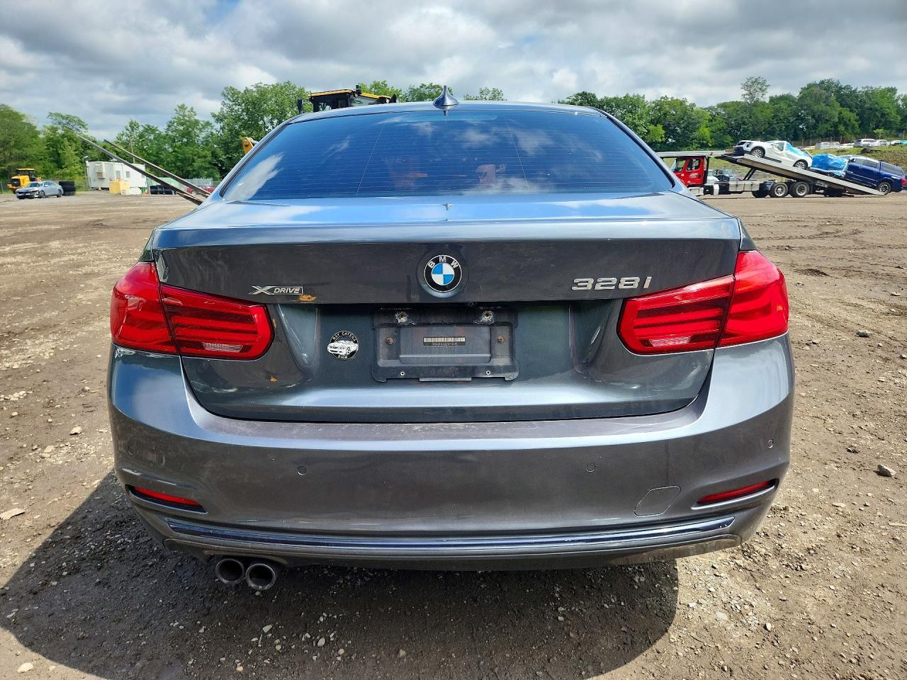 2016 BMW Seria 3 328i - zdjęcie 6