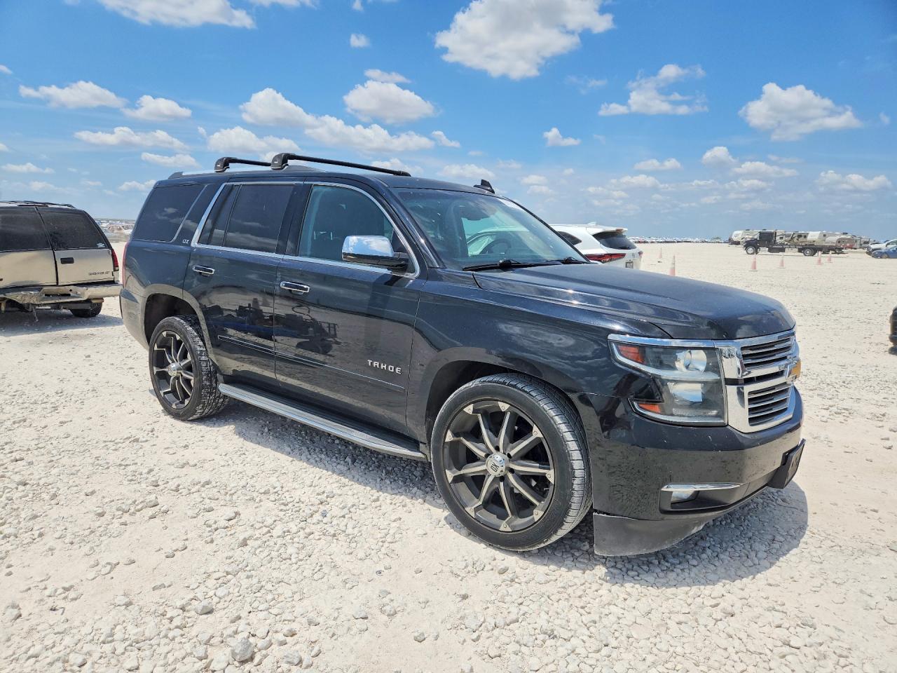 2015 Chevrolet Tahoe C1500 Ltz - zdjęcie 4