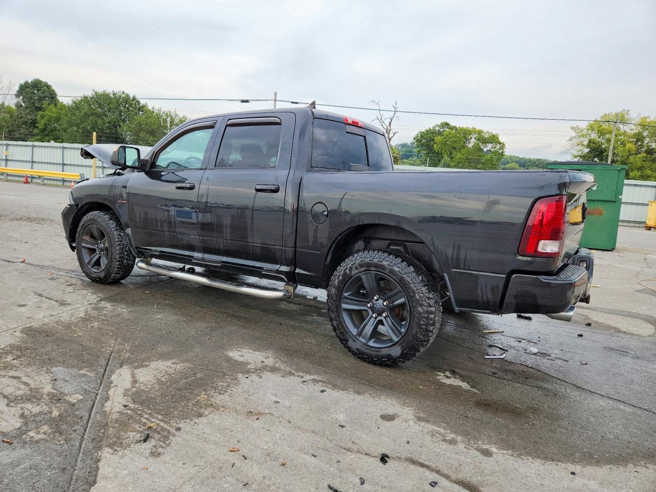 2016 Ram 1500 Sport - zdjęcie 2