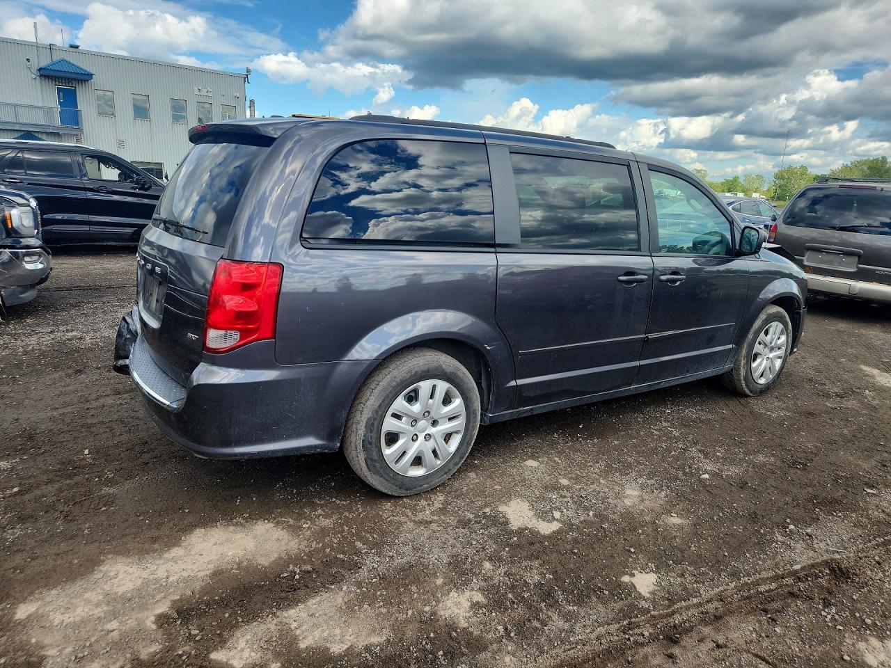 2016 Dodge Grand Caravan Se - zdjęcie 3