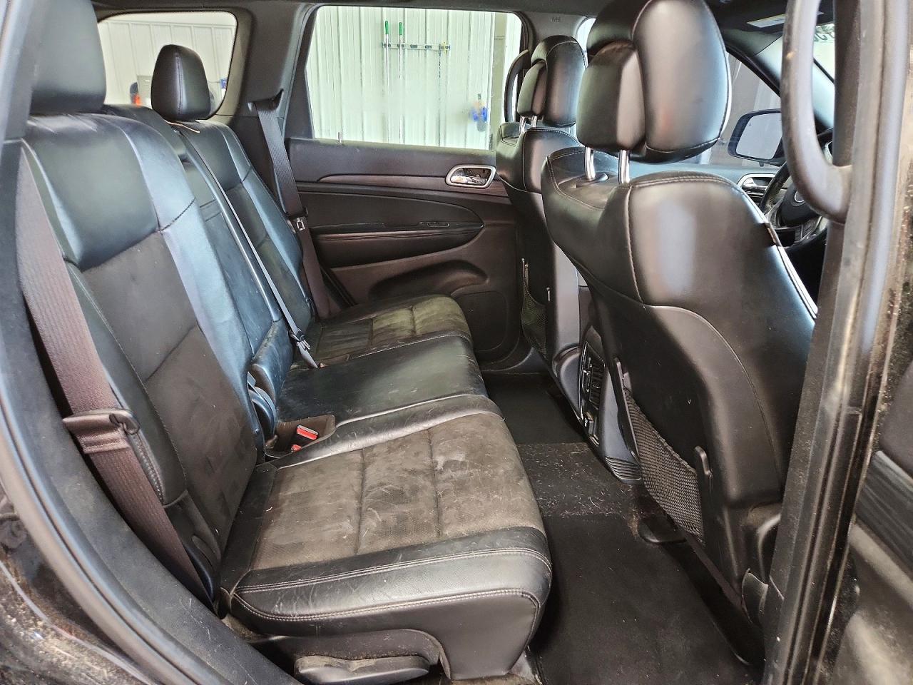 2019 Jeep Grand Cherokee Laredo - zdjęcie 10