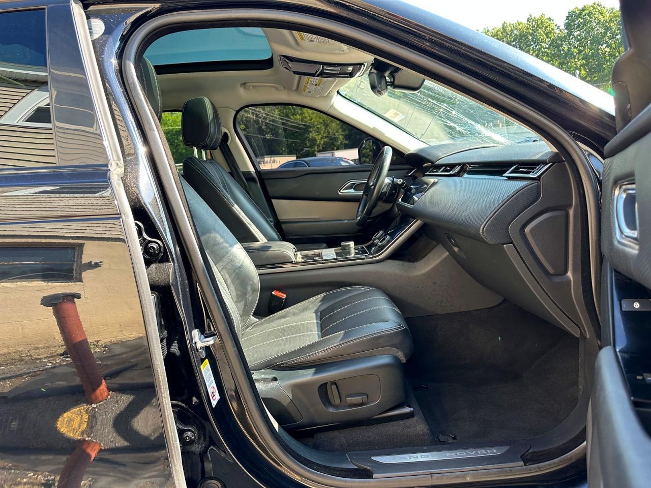 2019 Land Rover Range Rover Velar S - zdjęcie 8