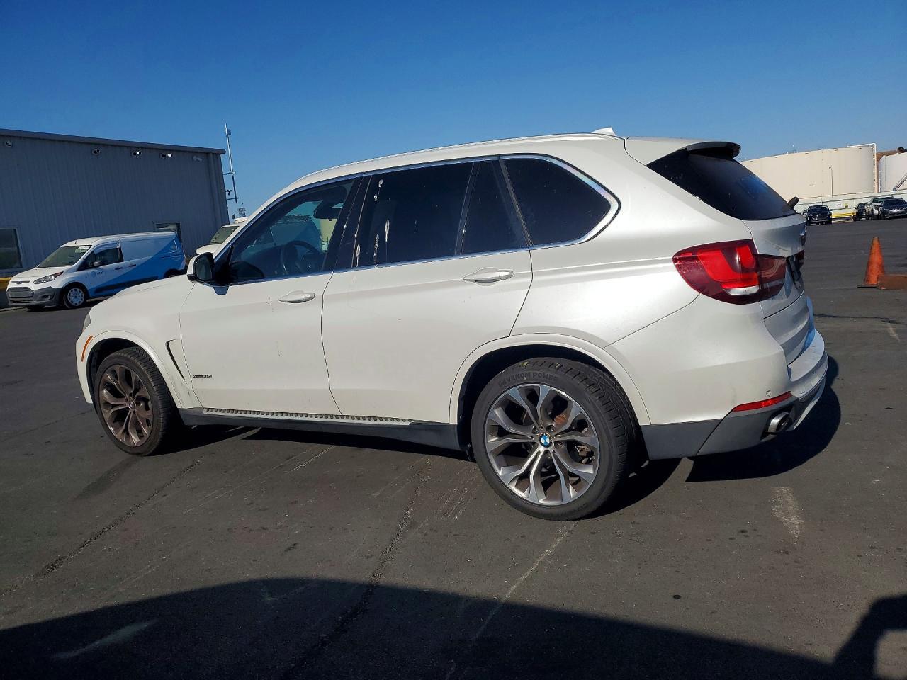 2014 BMW X5 xDrive35I - zdjęcie 2
