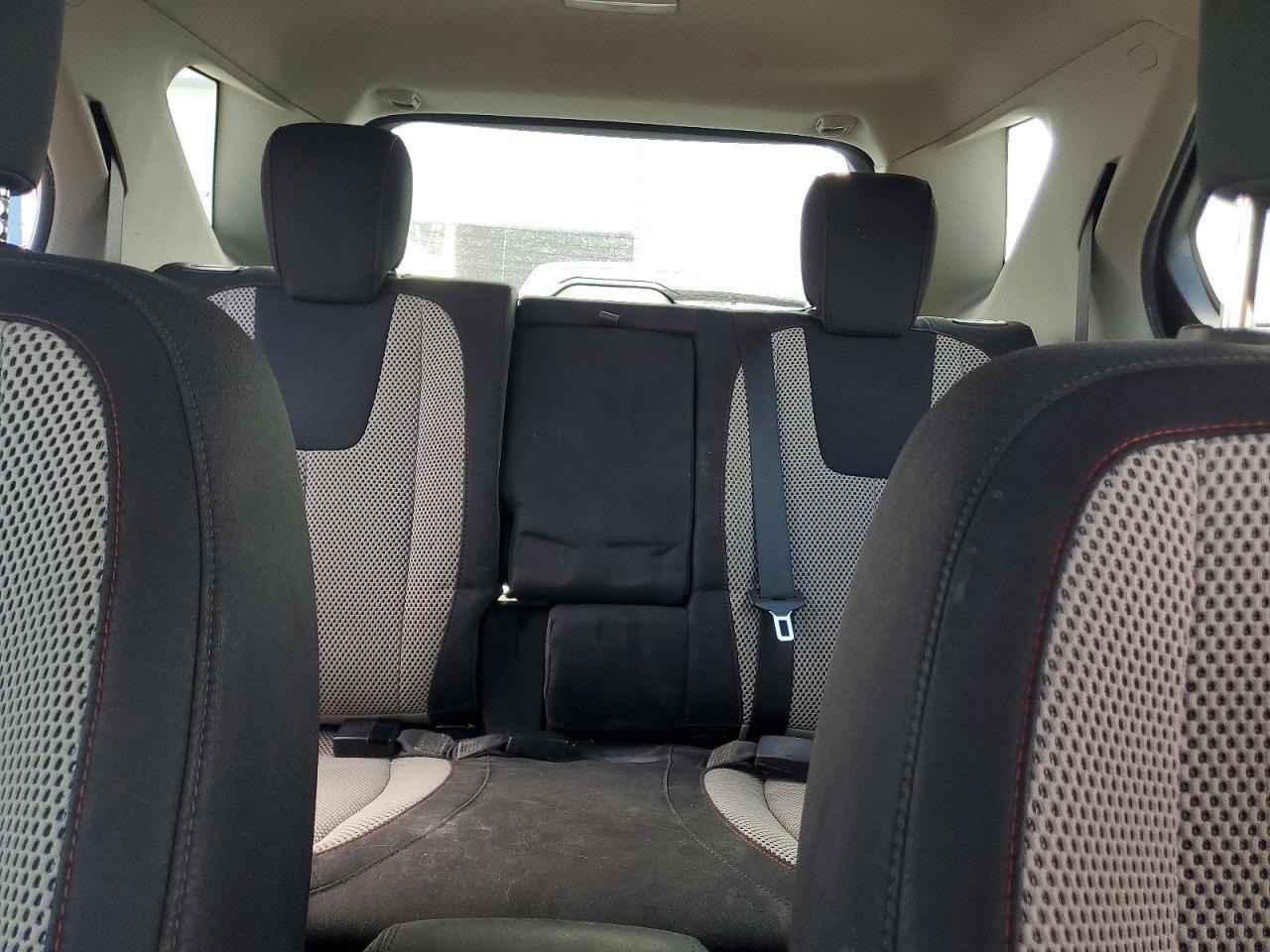 2016 Chevrolet Equinox Ls - zdjęcie 10