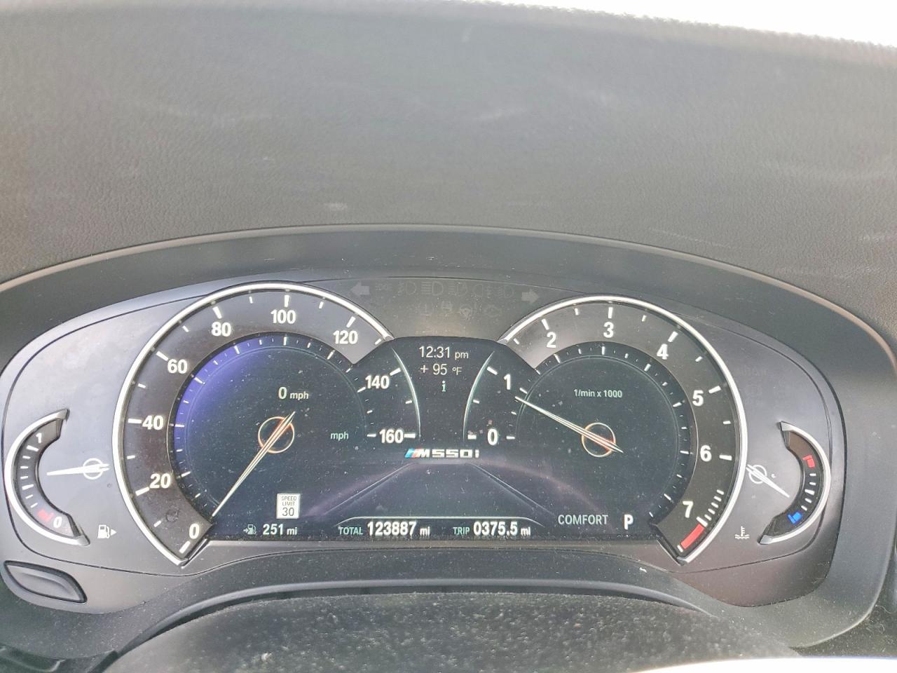2019 BMW 540 I - zdjęcie 9