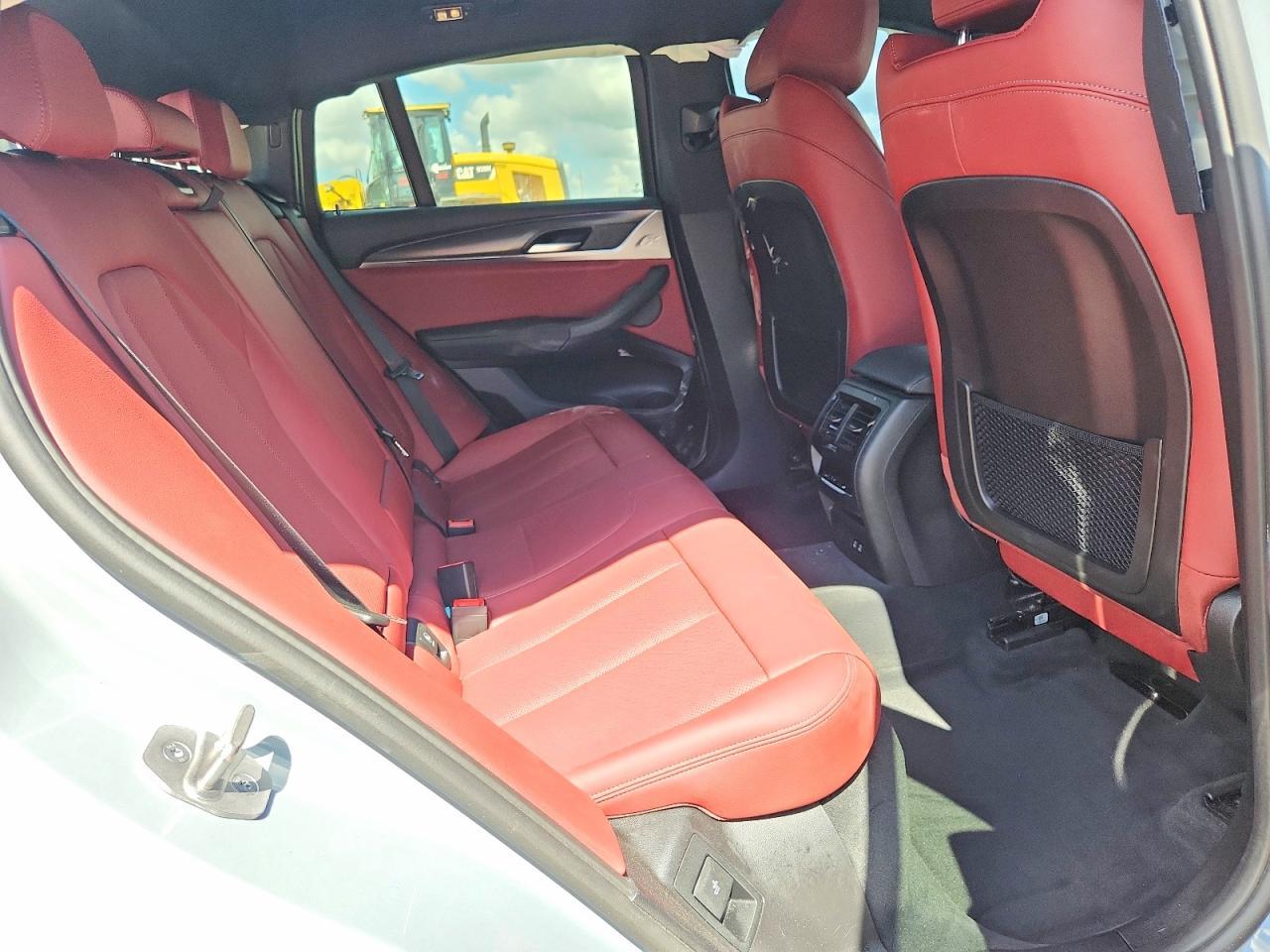2025 BMW X4 xDrive30I - zdjęcie 11