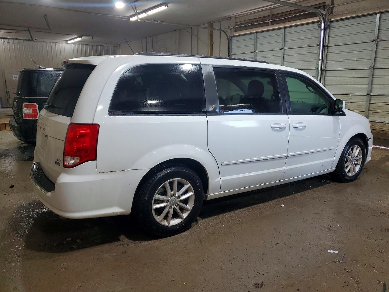 2016 Dodge Grand Caravan Sxt - zdjęcie 3