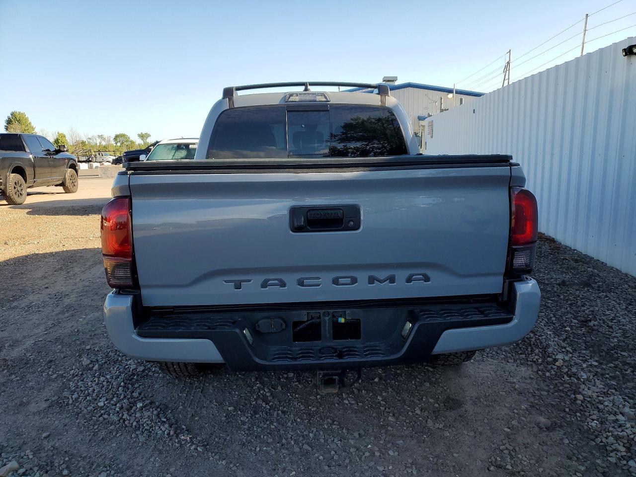 2021 Toyota Tacoma Sr5 V6 - zdjęcie 6