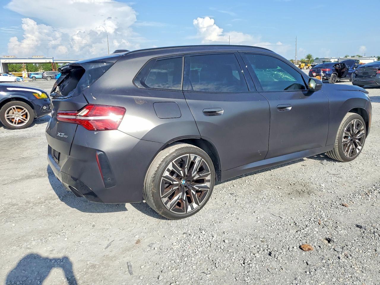 2025 BMW X3 30 xDrive - zdjęcie 3
