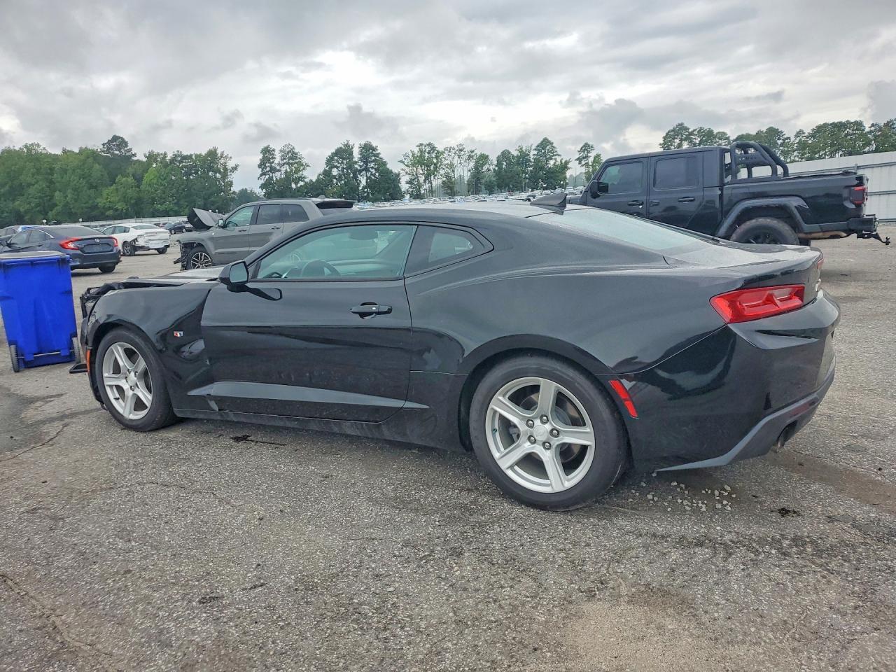 2018 Chevrolet Camaro Lt - zdjęcie 2