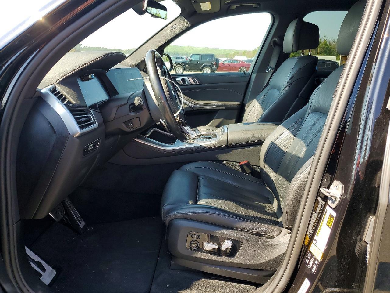2021 BMW X5 M50I - zdjęcie 7