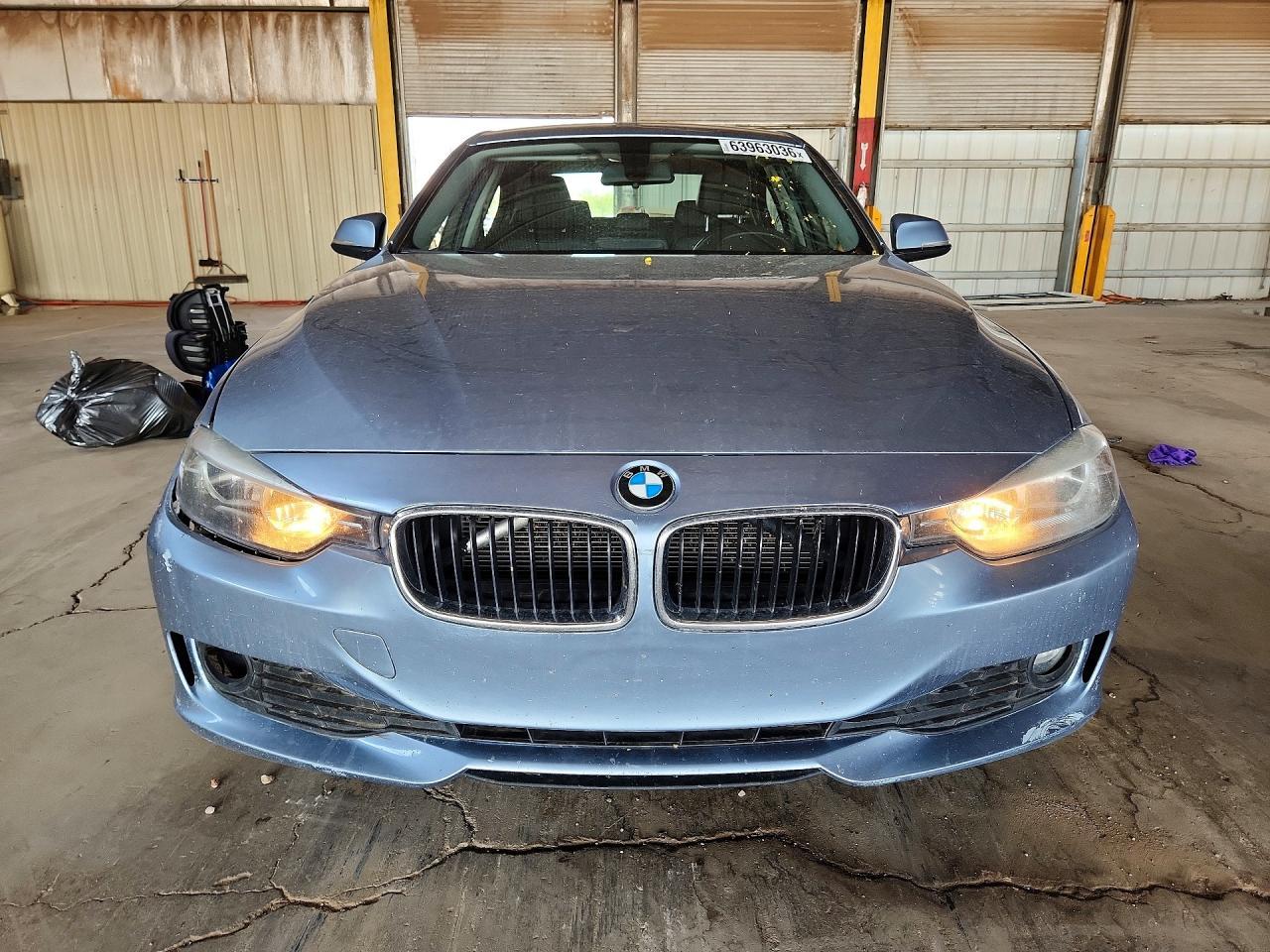 2015 BMW 320 I - zdjęcie 5