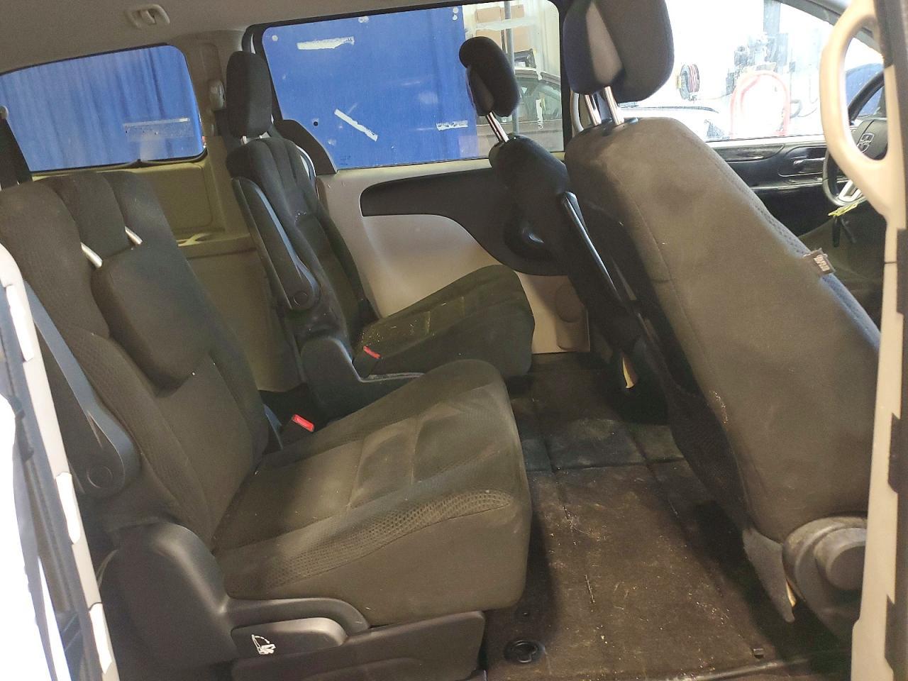 2016 Dodge Grand Caravan Se - zdjęcie 11