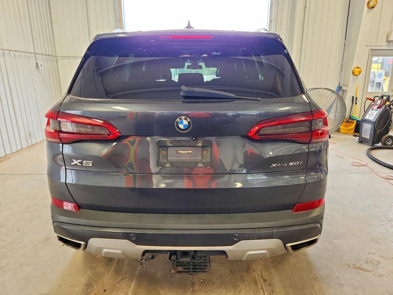 2019 BMW X5 xDrive50I - zdjęcie 6
