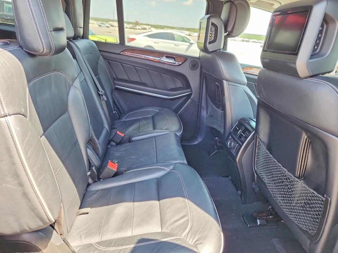2014 Mercedes-Benz Gl 550 4Matic - zdjęcie 11