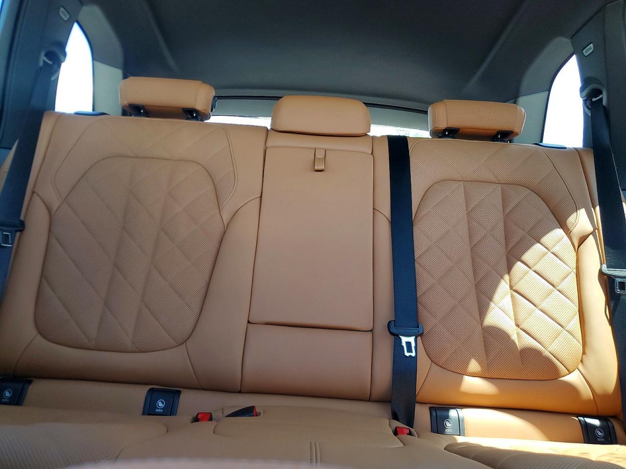 2023 BMW X5 xDrive40I - zdjęcie 10
