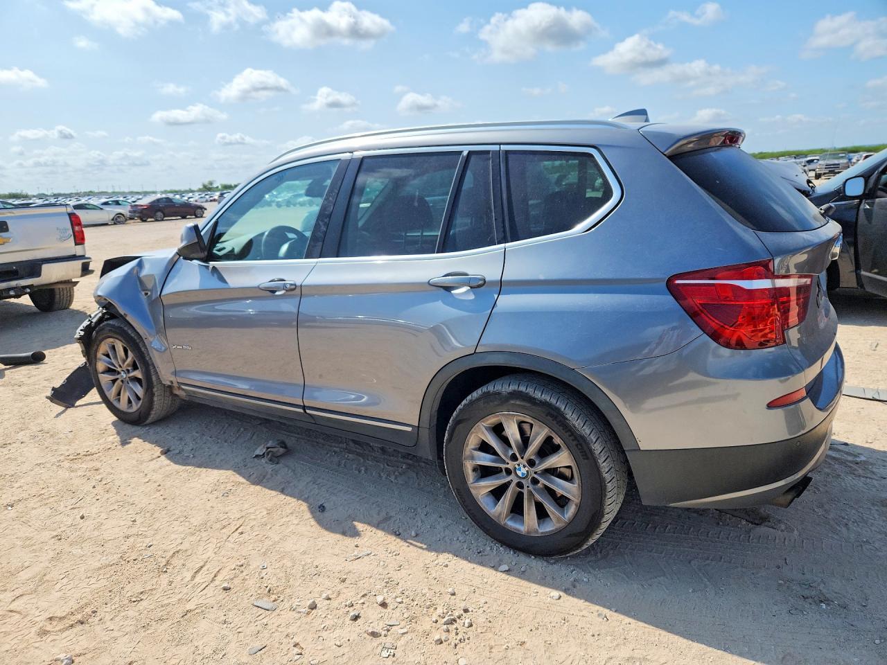 2013 BMW X3 xDrive28I - zdjęcie 2