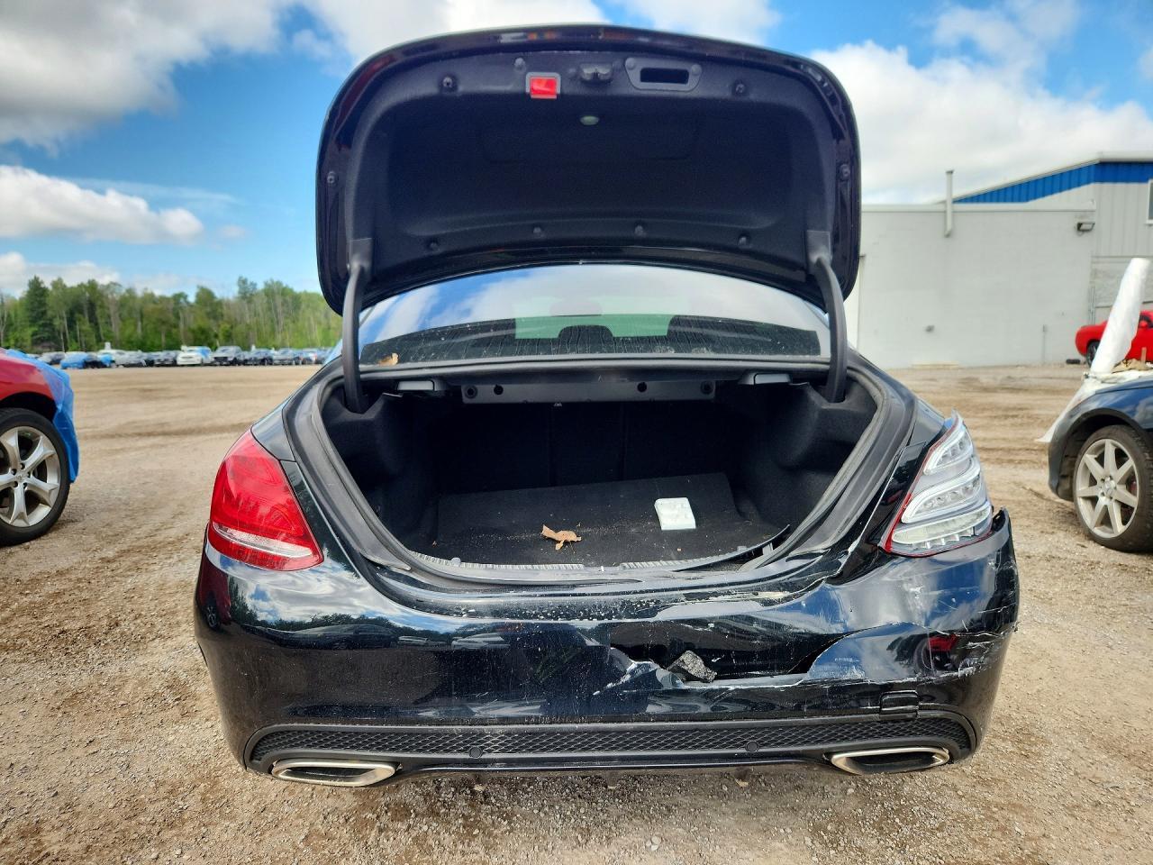 2017 Mercedes-Benz C 300 4Matic - zdjęcie 6