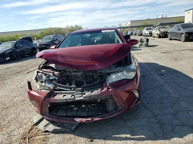 2017 Toyota Camry Le - zdjęcie 13