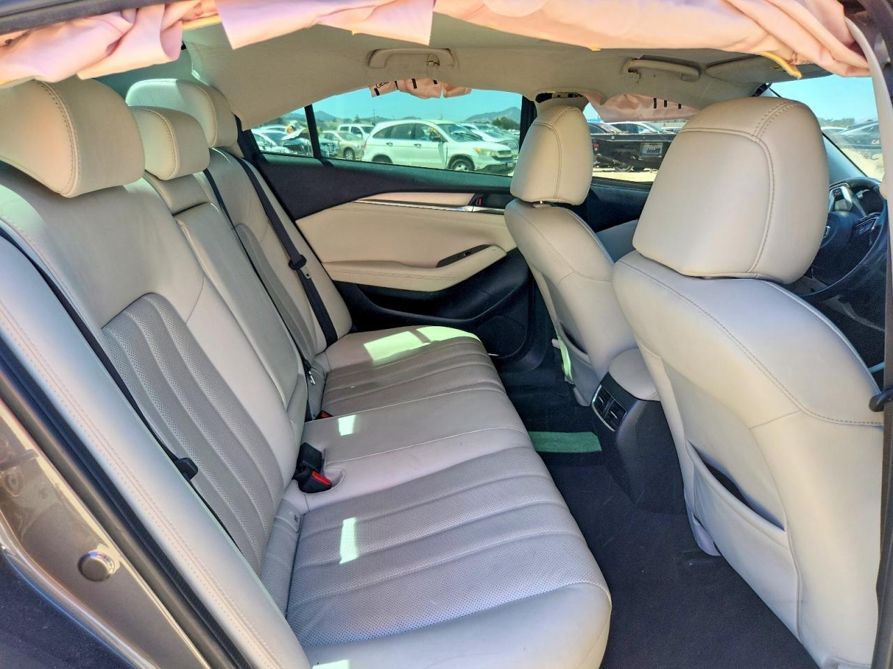 2018 Mazda 6 Grand Touring Reserve - zdjęcie 10
