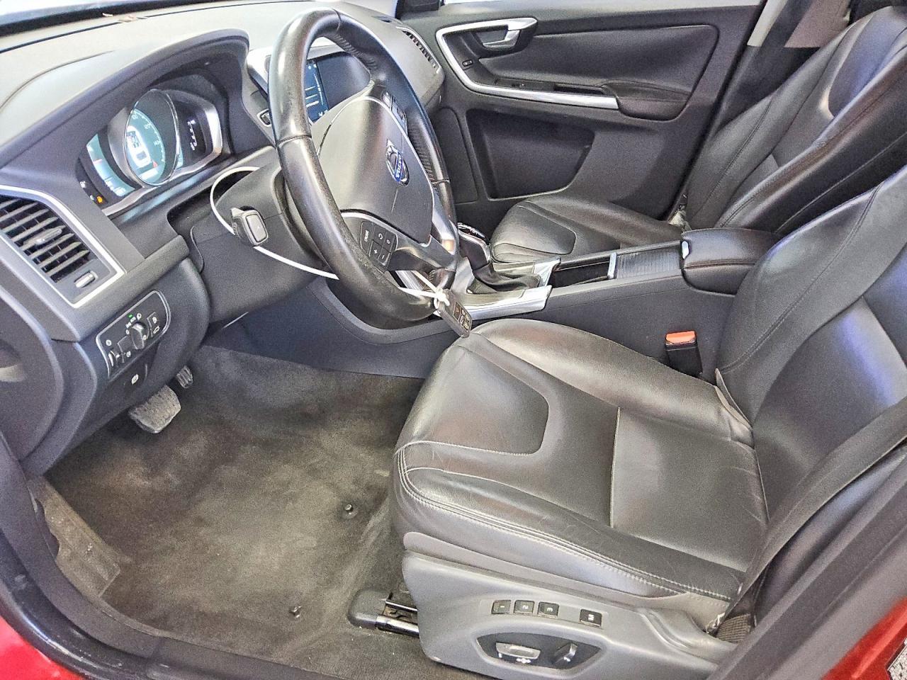 2016 Volvo Xc60 T5 Premier - zdjęcie 7