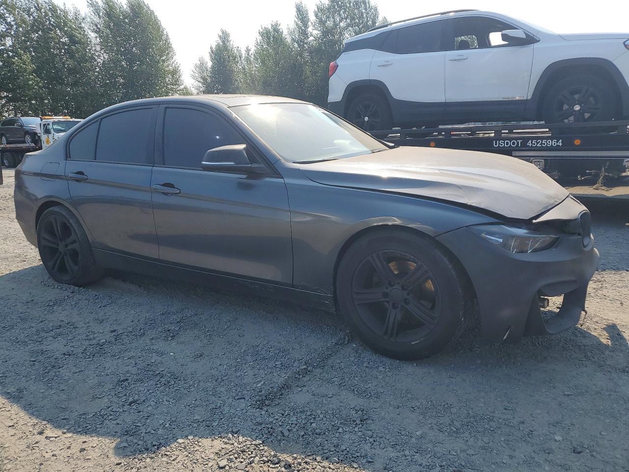 2013 BMW 328 I - zdjęcie 4