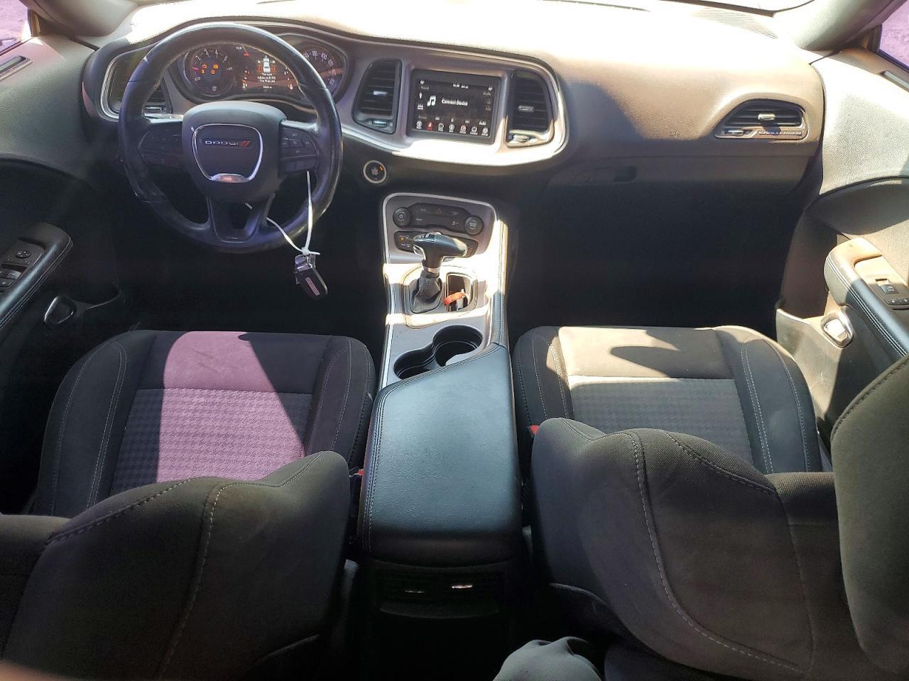 2019 Dodge Challenger Sxt - zdjęcie 8