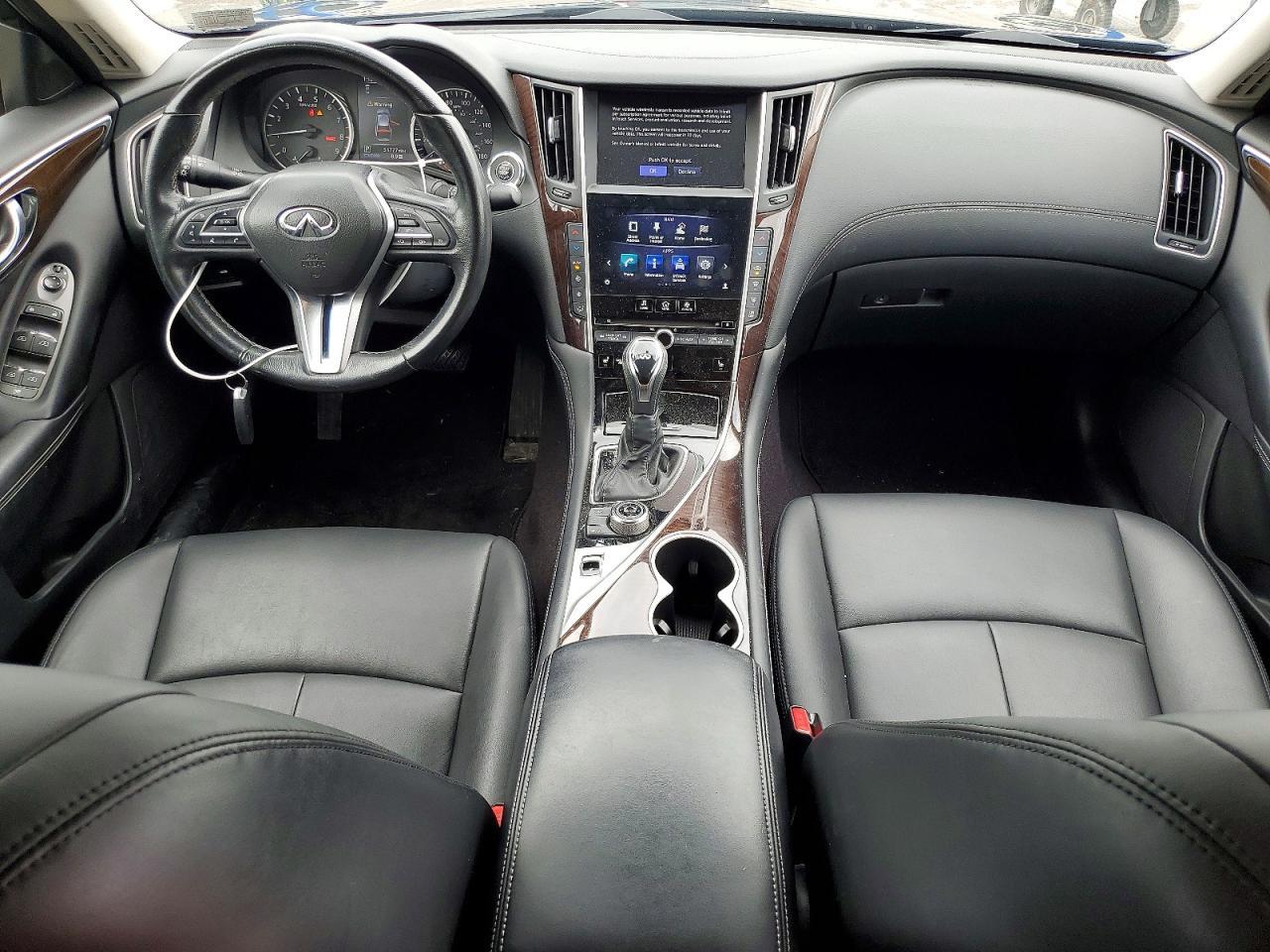 2019 Infiniti Q50 3.0T Luxe - zdjęcie 8