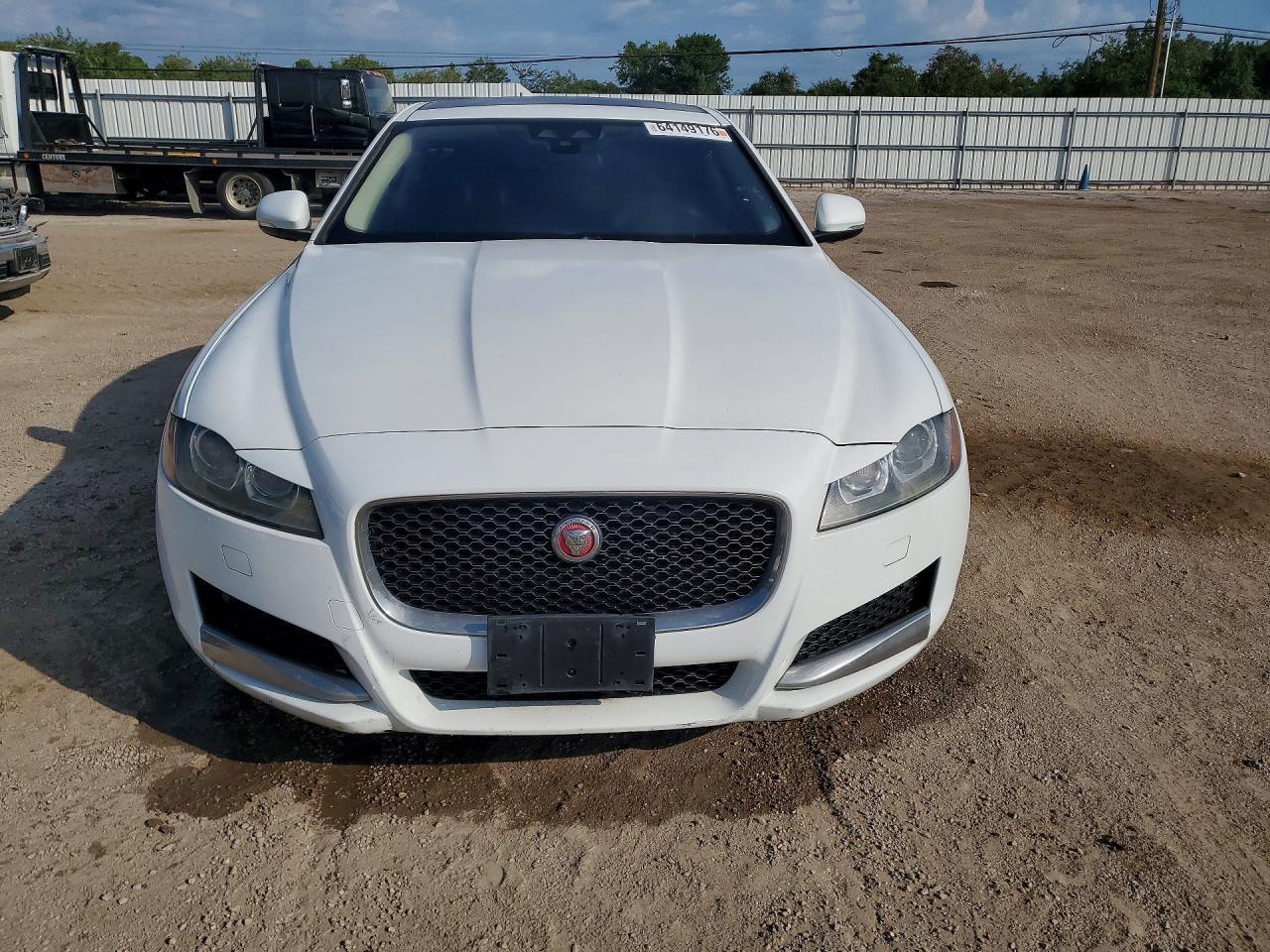 2018 Jagu Jaguar Xf 2Wd 4C 4D Sedan 25T - zdjęcie 5
