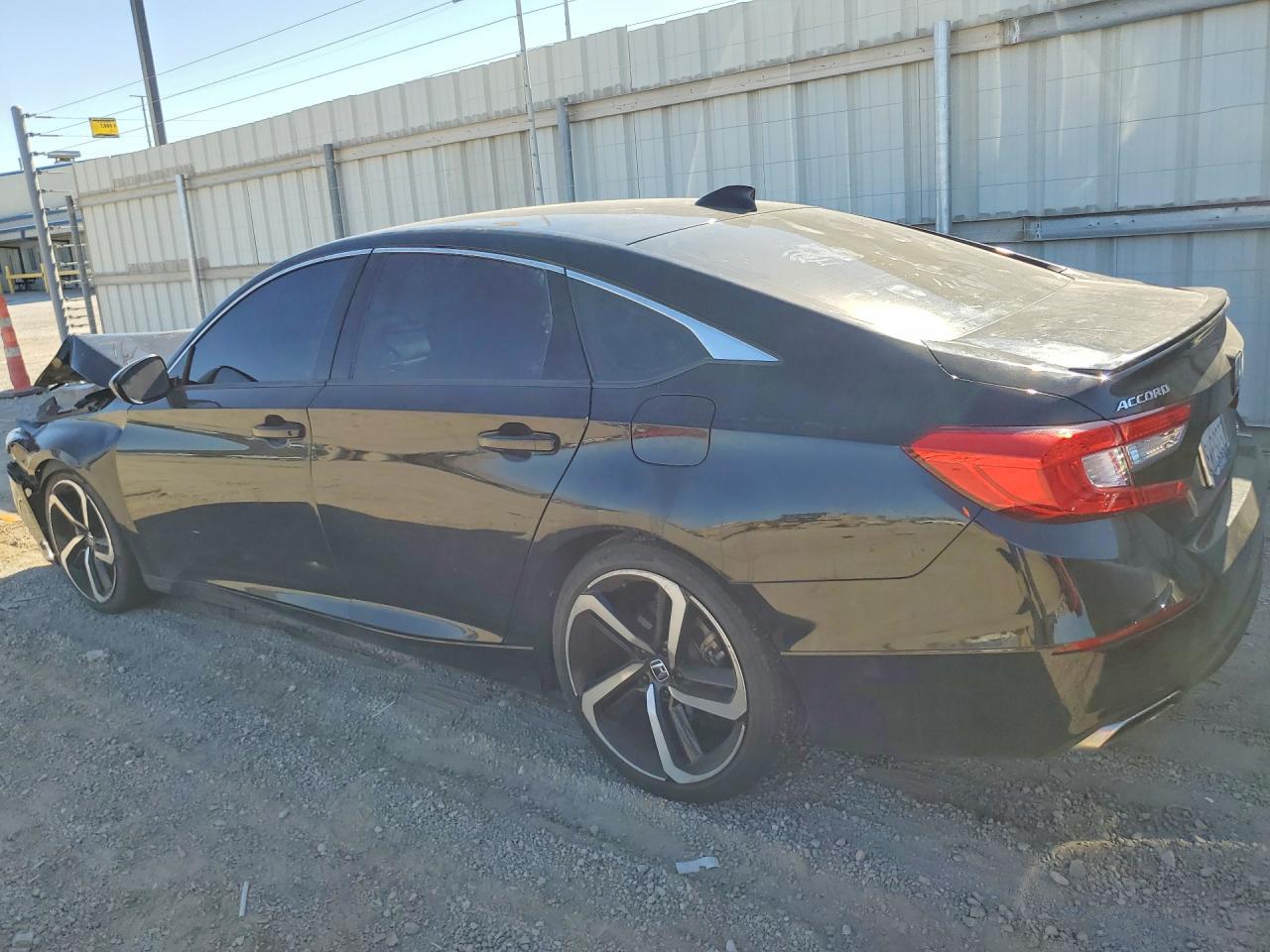 2021 Honda Accord Sport - zdjęcie 2