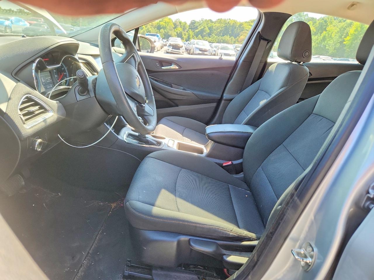 2018 Chevrolet Cruze Ls - zdjęcie 7