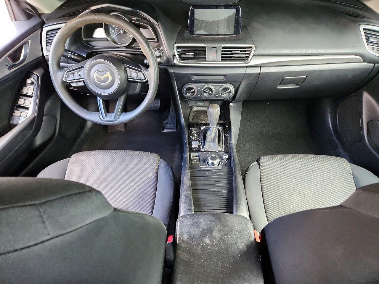 2017 Mazda 3 Sport - zdjęcie 8