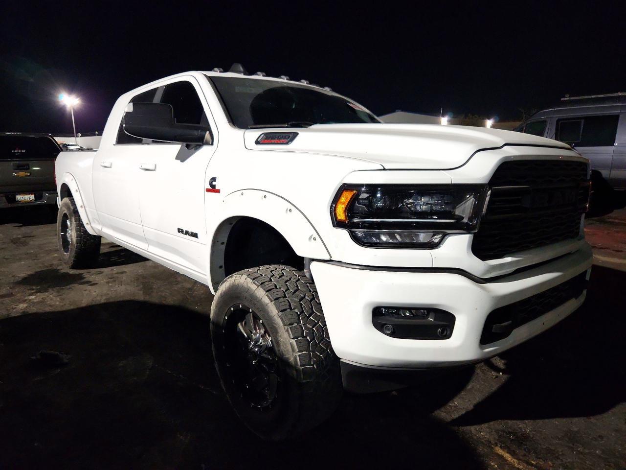 2022 Ram 3500 Limited - zdjęcie 4